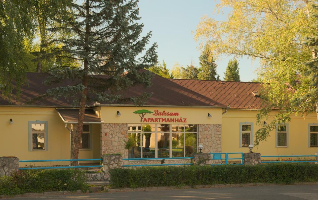 Balzsam Apartmanhaz Харканы Экстерьер фото