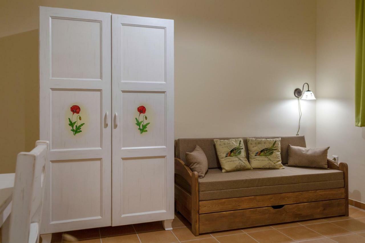 Balzsam Apartmanhaz Харканы Экстерьер фото