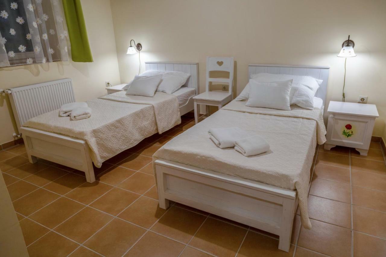 Balzsam Apartmanhaz Харканы Экстерьер фото