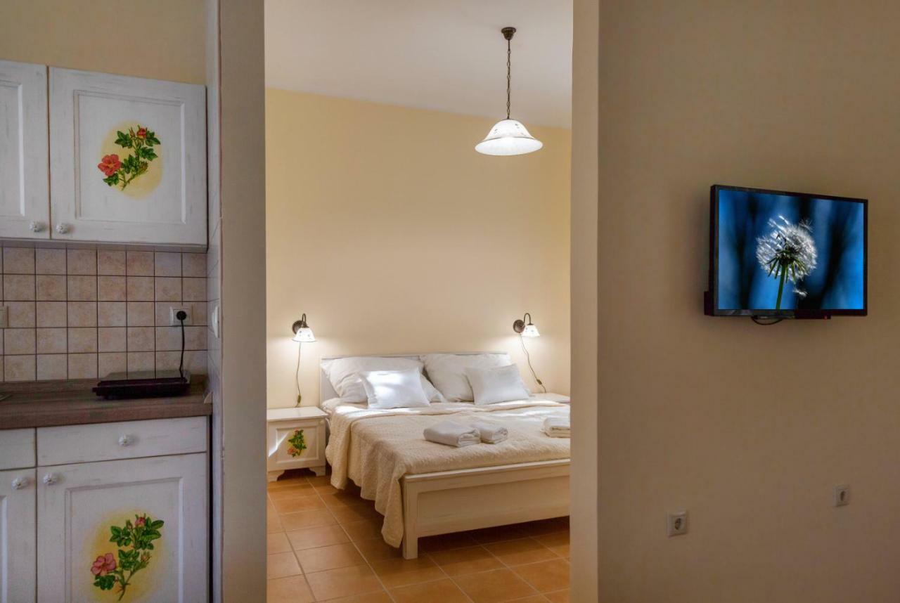 Balzsam Apartmanhaz Харканы Экстерьер фото