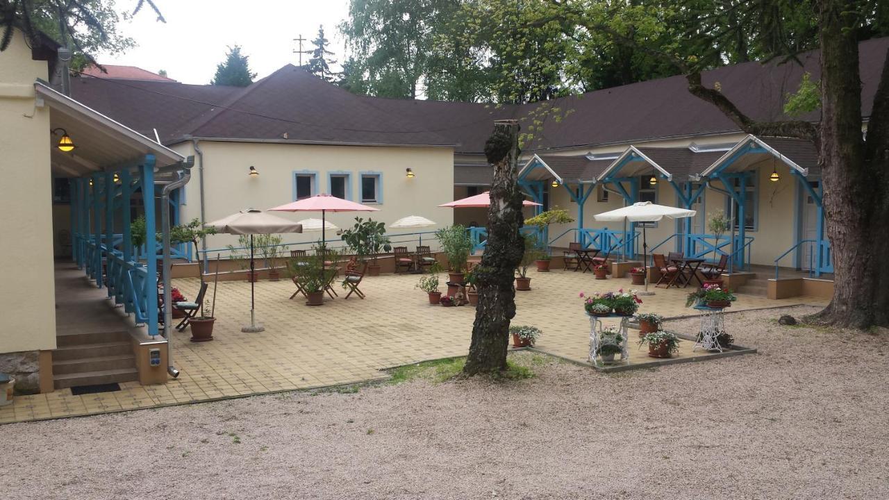 Balzsam Apartmanhaz Харканы Экстерьер фото